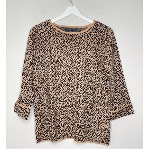 TAHARI | Leopard Print Sweater | M - Picture 1 of 6